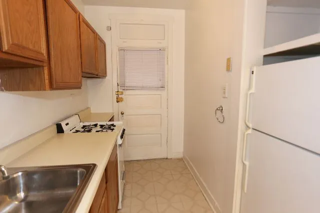 624 W Cornelia Ave, , 60657, USA 60657-unit#2N-Chicago-IL