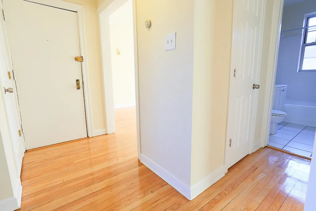 552 W Aldine Ave, , 60657, USA 60657-unit#3N-Chicago-IL