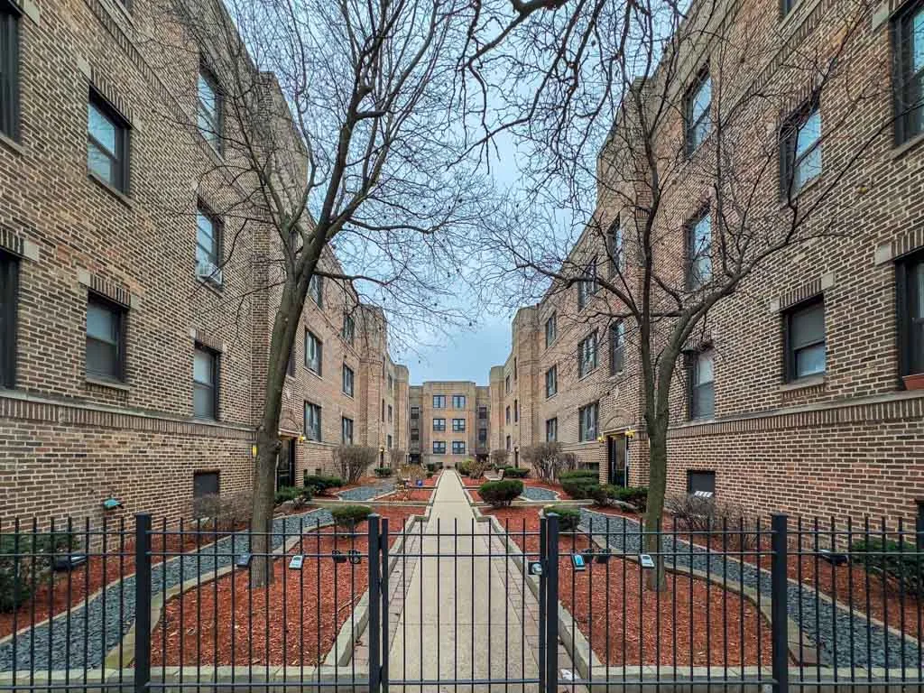 3728 N Pine Grove Ave, , 60613, USA 60613-unit#1W-Chicago-IL