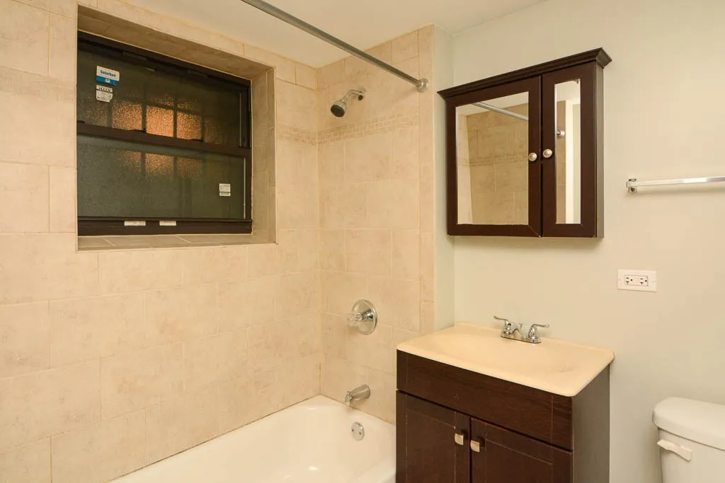 4419 N Wolcott Ave, ,  60640, USA 60640-unit#G-Chicago-IL