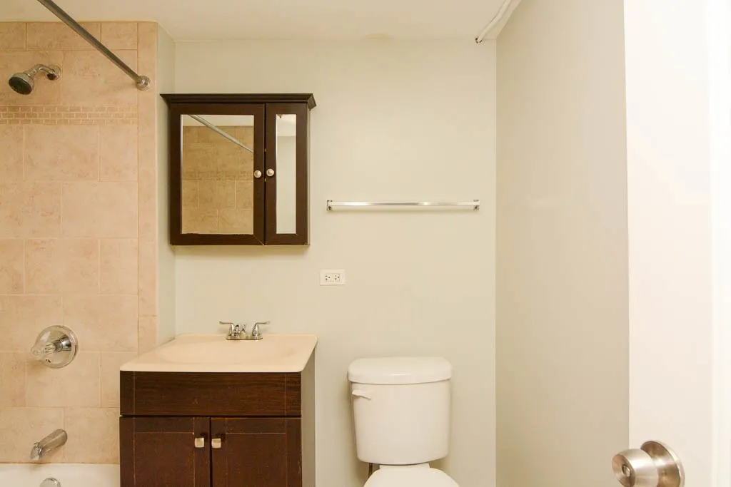 4419 N Wolcott Ave, ,  60640, USA 60640-unit#G-Chicago-IL