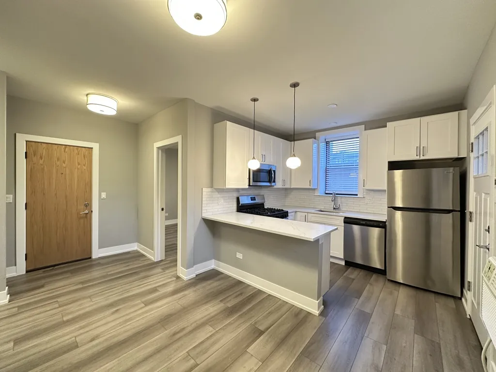 3941 N Janssen Ave, , 60613, USA 60613-unit#1E-Chicago-IL