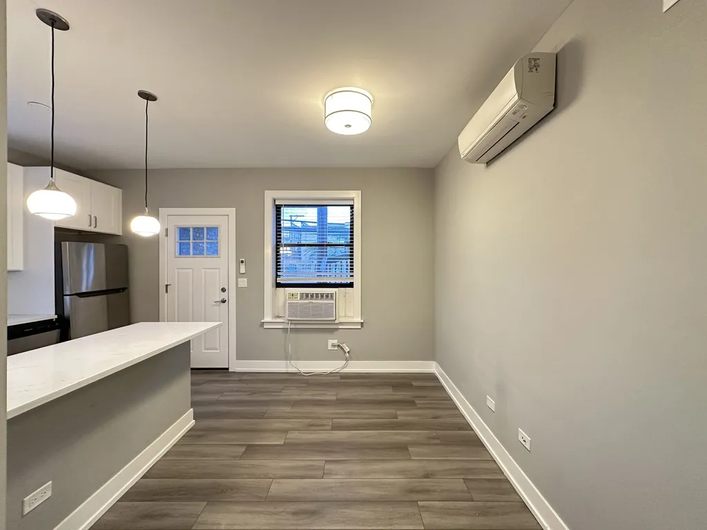 3941 N Janssen Ave, , 60613, USA 60613-unit#1E-Chicago-IL