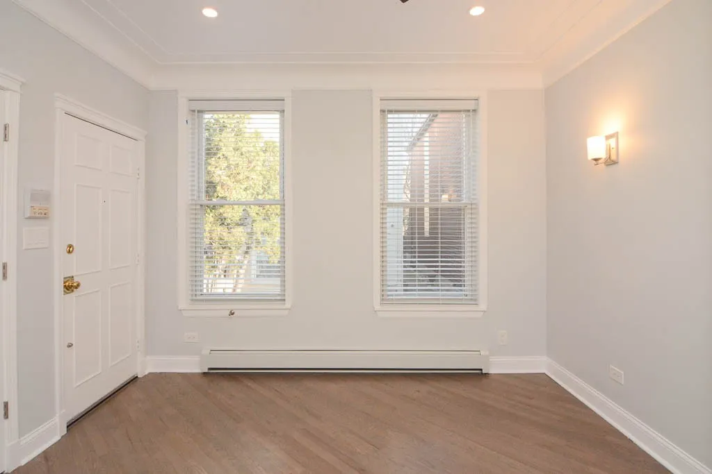 3144 N Oakley Ave, , 60618, USA 60618-unit#CH 1-Chicago-IL