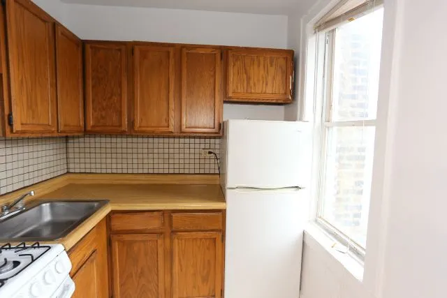 711 W Belmont Ave, , 60657, USA 60657-unit#205-Chicago-IL