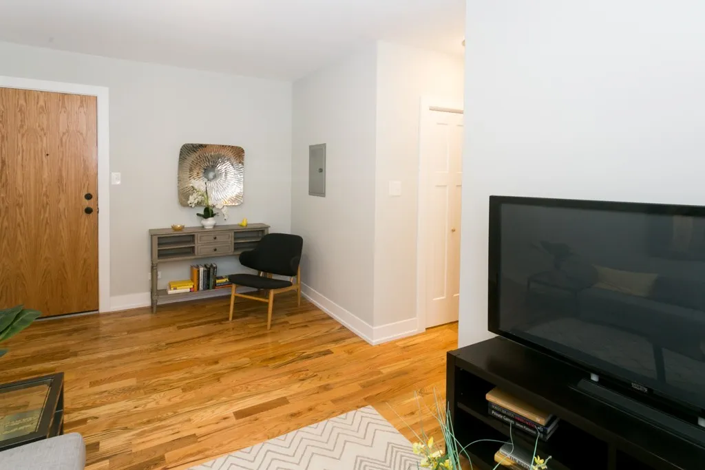2902 N Mildred Ave, ,  60657, USA 60657-unit#3E-Chicago-IL