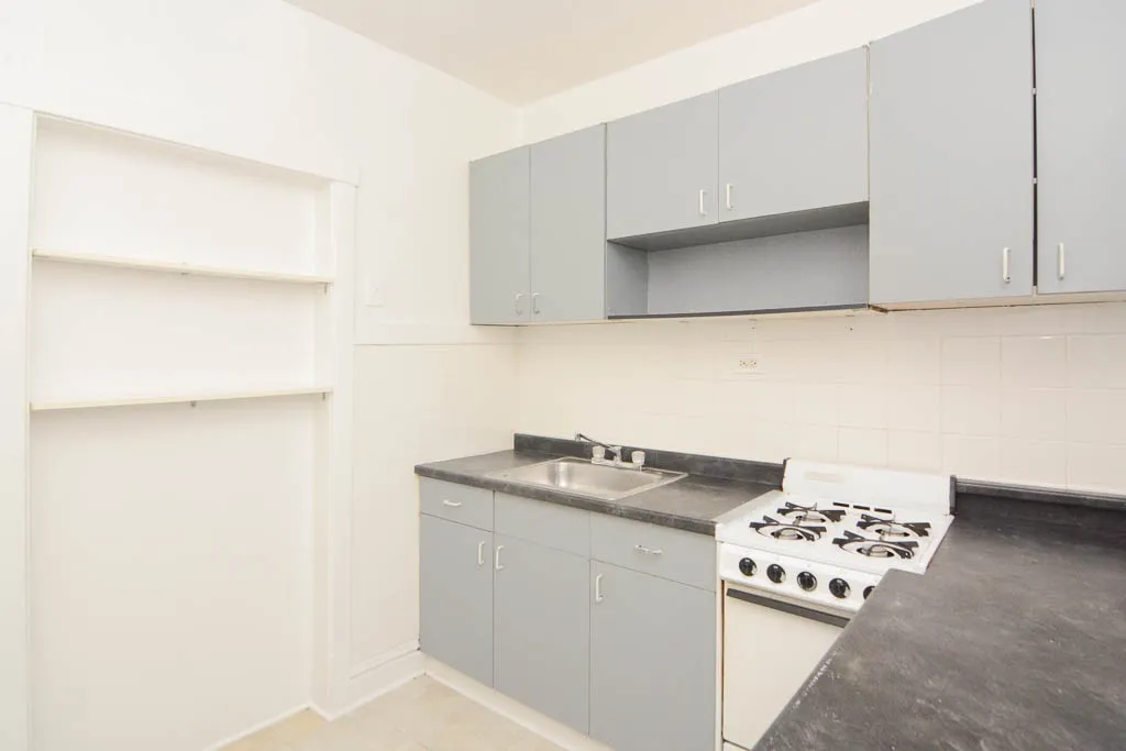 630 W Cornelia Ave, , 60657, USA 60657-unit#2S-Chicago-IL