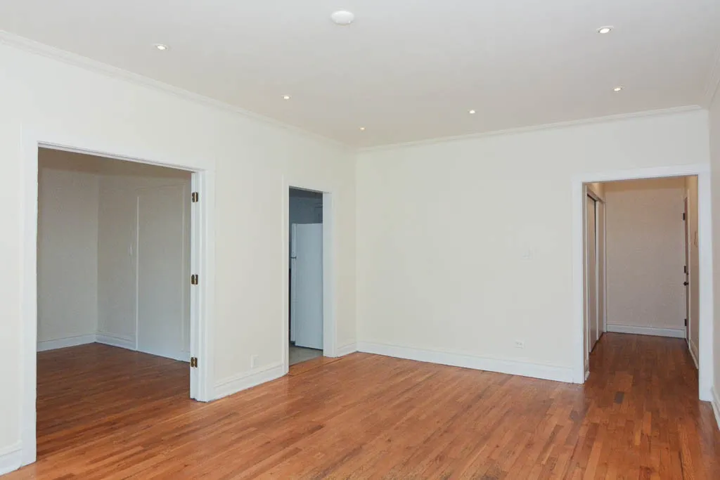 630 W Cornelia Ave, , 60657, USA 60657-unit#2S-Chicago-IL