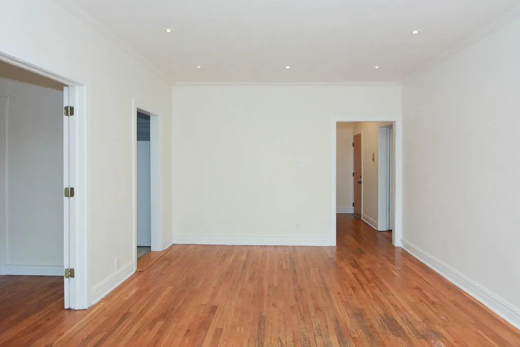 630 W Cornelia Ave, , 60657, USA 60657-unit#2S-Chicago-IL