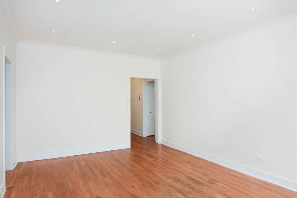 630 W Cornelia Ave, , 60657, USA 60657-unit#2S-Chicago-IL