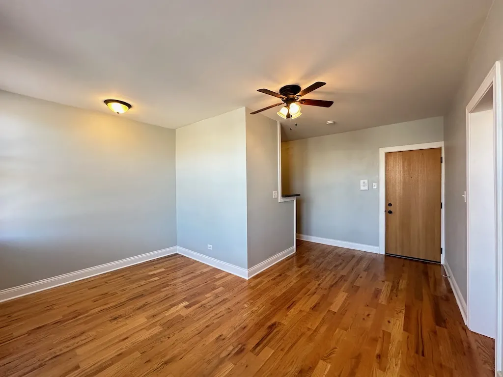 818 W Diversey Pkwy, ,  60614, USA 60614-unit#X-Chicago-IL