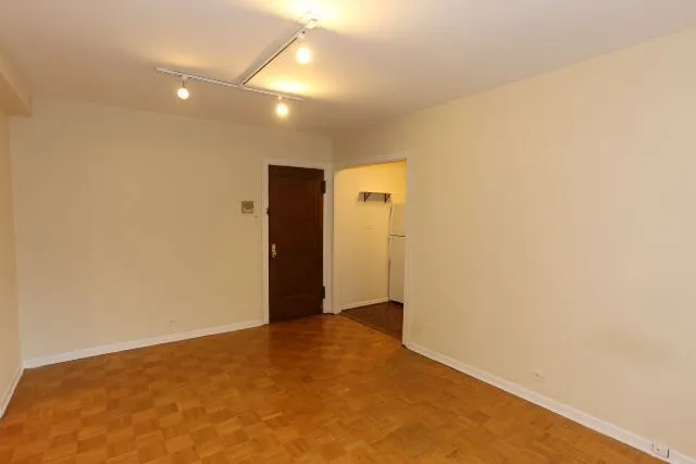 739 W Belmont Ave, ,  60657, USA 60657-unit#112-Chicago-IL