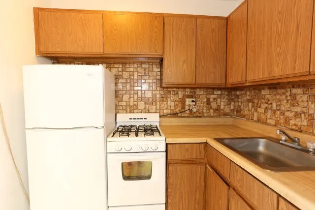 739 W Belmont Ave, , 60657, USA 60657-unit#509-Chicago-IL