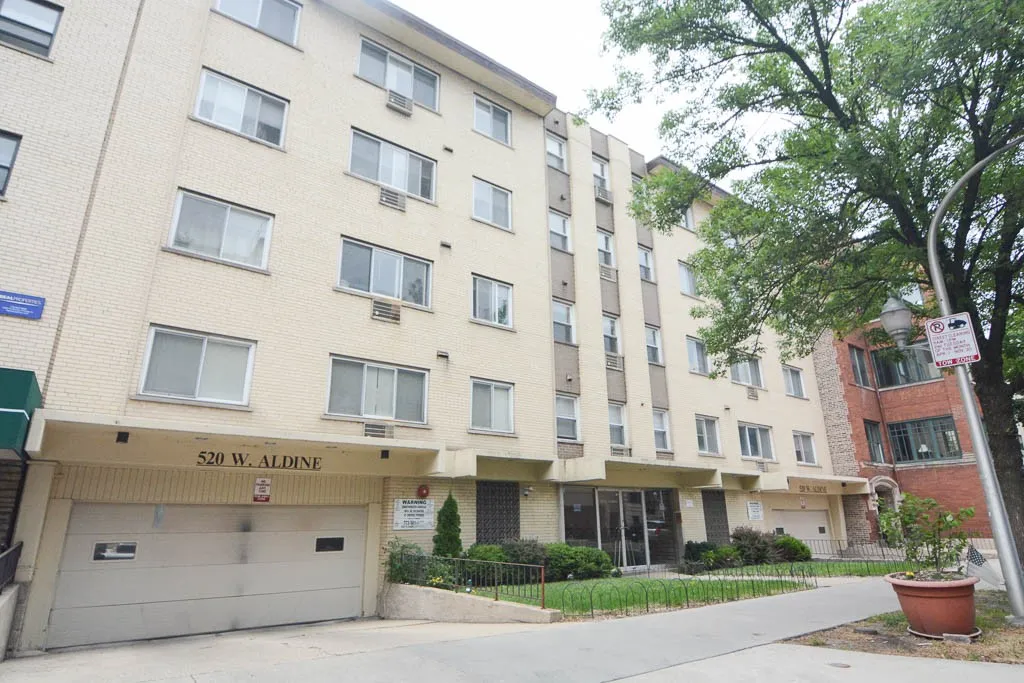520 W Aldine Ave, , 60657, USA 60657-unit#307-Chicago-IL