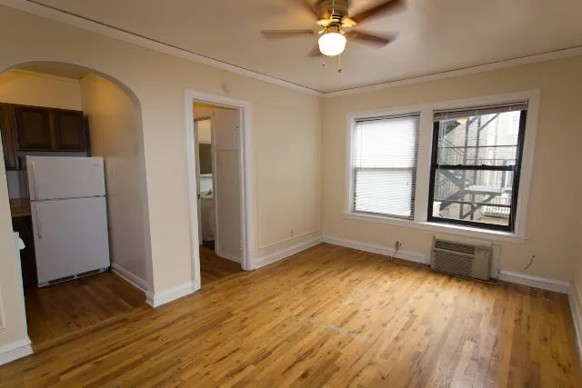 837 W Wolfram St, ,  60657, USA 60657-unit#208-Chicago-IL