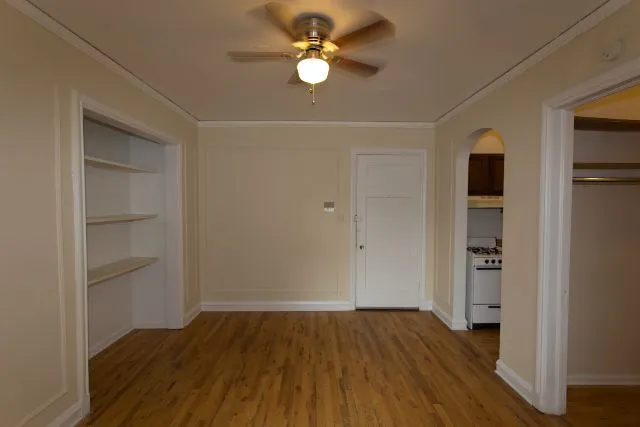 837 W Wolfram St, ,  60657, USA 60657-unit#208-Chicago-IL