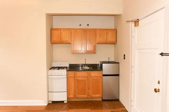 4546 N Damen Ave, , 60625, USA 60625-unit#107-Chicago-IL