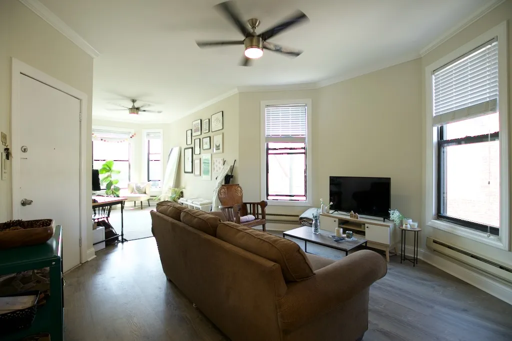 2909 N Mildred Ave, ,  60657, USA 60657-unit#3-Chicago-IL