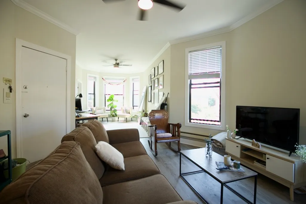 2909 N Mildred Ave, ,  60657, USA 60657-unit#3-Chicago-IL