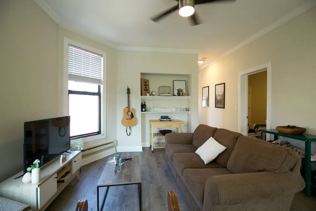 2909 N Mildred Ave, ,  60657, USA 60657-unit#3-Chicago-IL