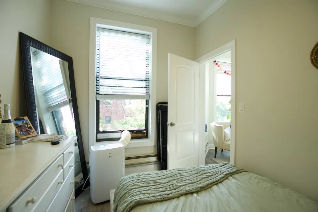 2909 N Mildred Ave, ,  60657, USA 60657-unit#3-Chicago-IL