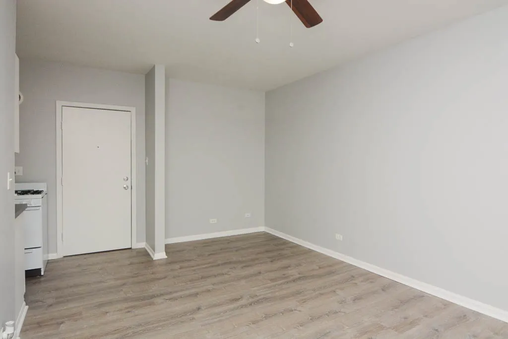 4031 N Kenmore Ave, , 60613, USA 60613-unit#407-Chicago-IL