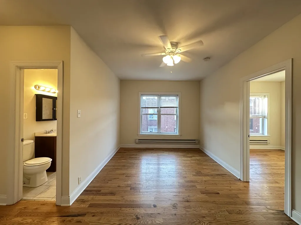 951 W Cornelia Ave, , 60657, USA 60657-unit#3A-Chicago-IL