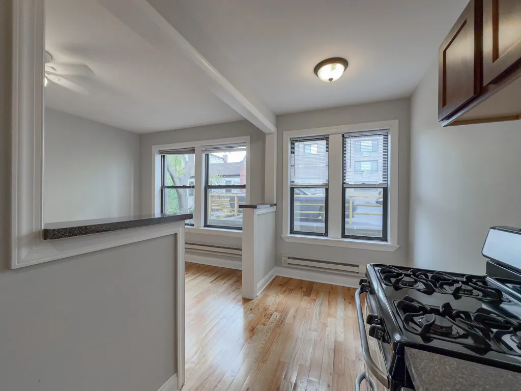 511 W Melrose St, ,  60657, USA 60657-unit#216-Chicago-IL