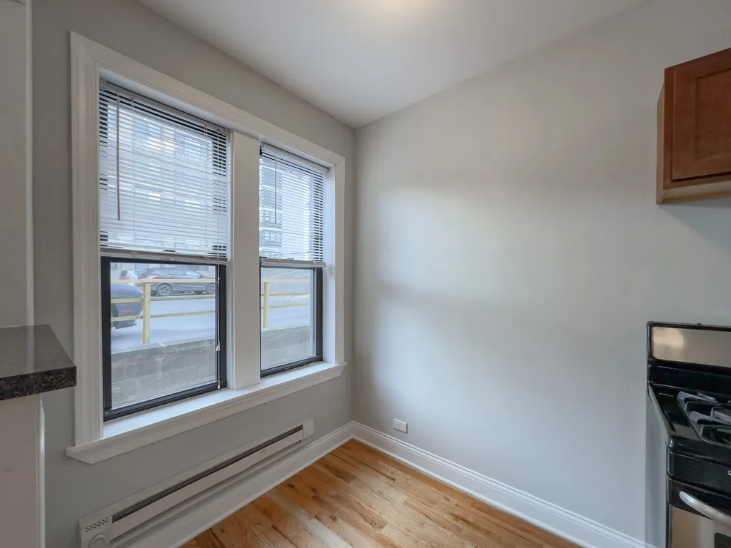 511 W Melrose St, ,  60657, USA 60657-unit#216-Chicago-IL