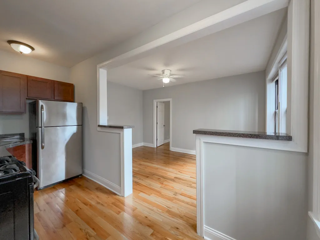 511 W Melrose St, ,  60657, USA 60657-unit#216-Chicago-IL