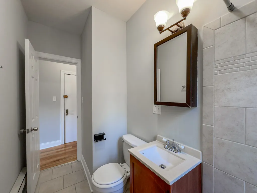 511 W Melrose St, ,  60657, USA 60657-unit#216-Chicago-IL