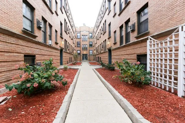 819 W Cornelia Ave, ,  60657, USA 60657-unit#309-Chicago-IL