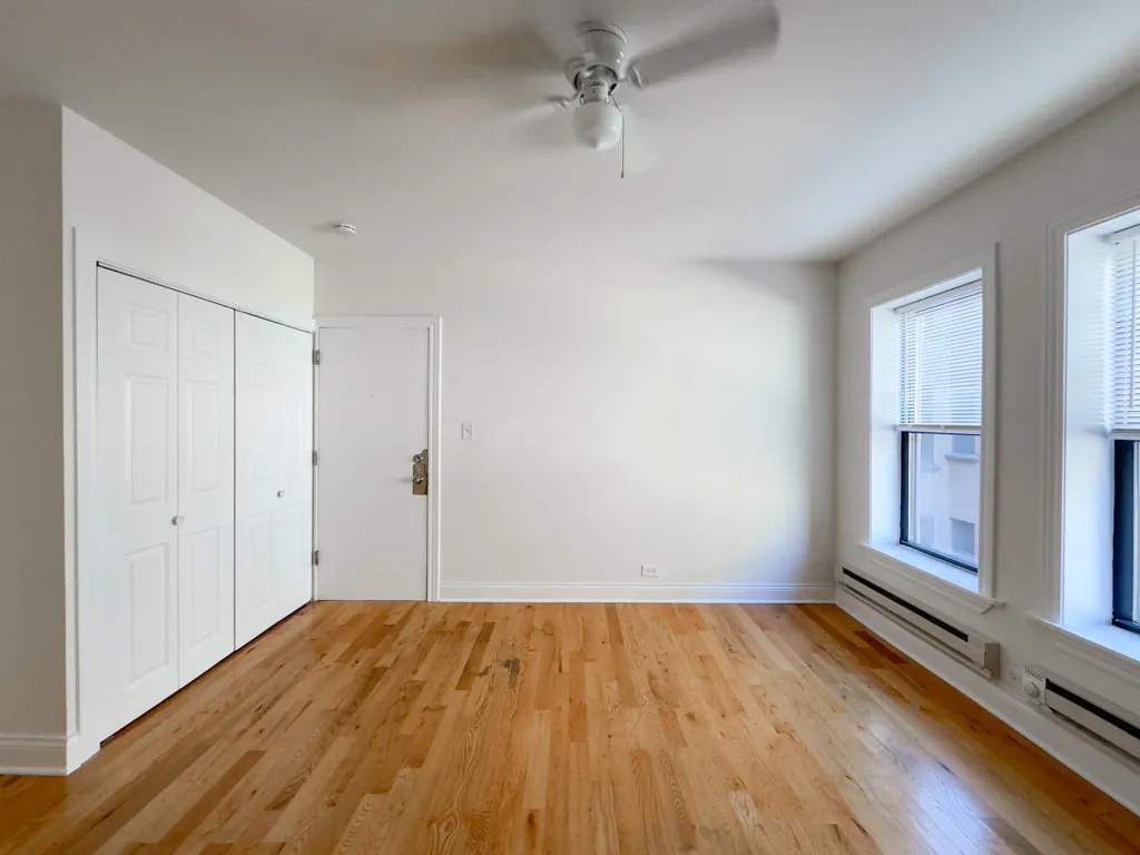 817 W Cornelia Ave, , 60657, USA 60657-unit#207-Chicago-IL