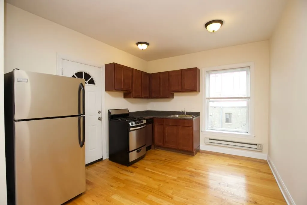 951 W Cornelia Ave, , 60657, USA 60657-unit#3D-Chicago-IL