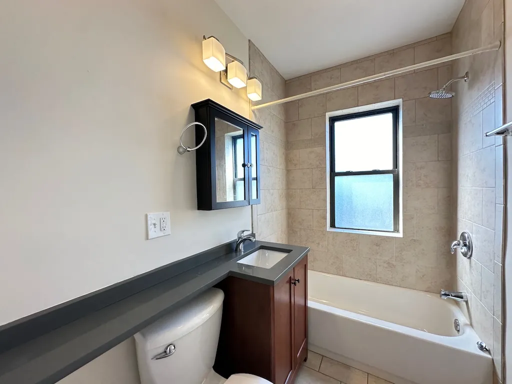 2950 N Seminary Ave, , 60657, USA 60657-unit#3-Chicago-IL