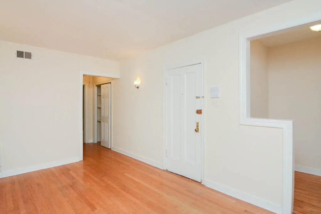 2952 N Seminary Ave, ,  60657, USA 60657-unit#1-Chicago-IL