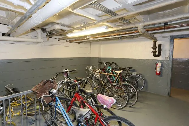 425 W Roscoe St, ,  60657, USA 60657-unit#603-Chicago-IL