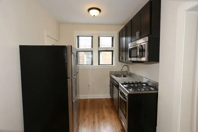 4038 N Ashland Ave, ,  60613, USA 60613-unit#2E-Chicago-IL