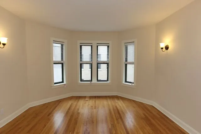 4038 N Ashland Ave, ,  60613, USA 60613-unit#3E-Chicago-IL