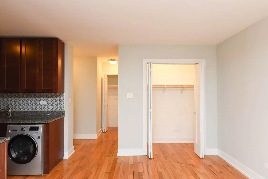536 W Arlington Pl, ,  60614, USA 60614-unit#001-Chicago-IL