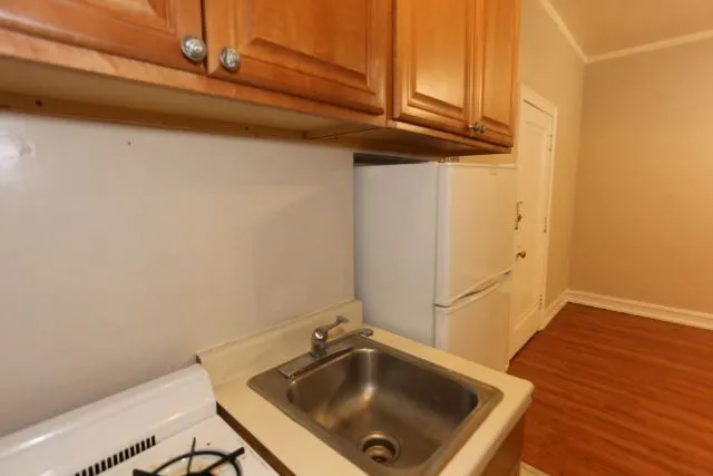 2827 N Burling St, ,  60657, USA 60657-unit#04-Chicago-IL