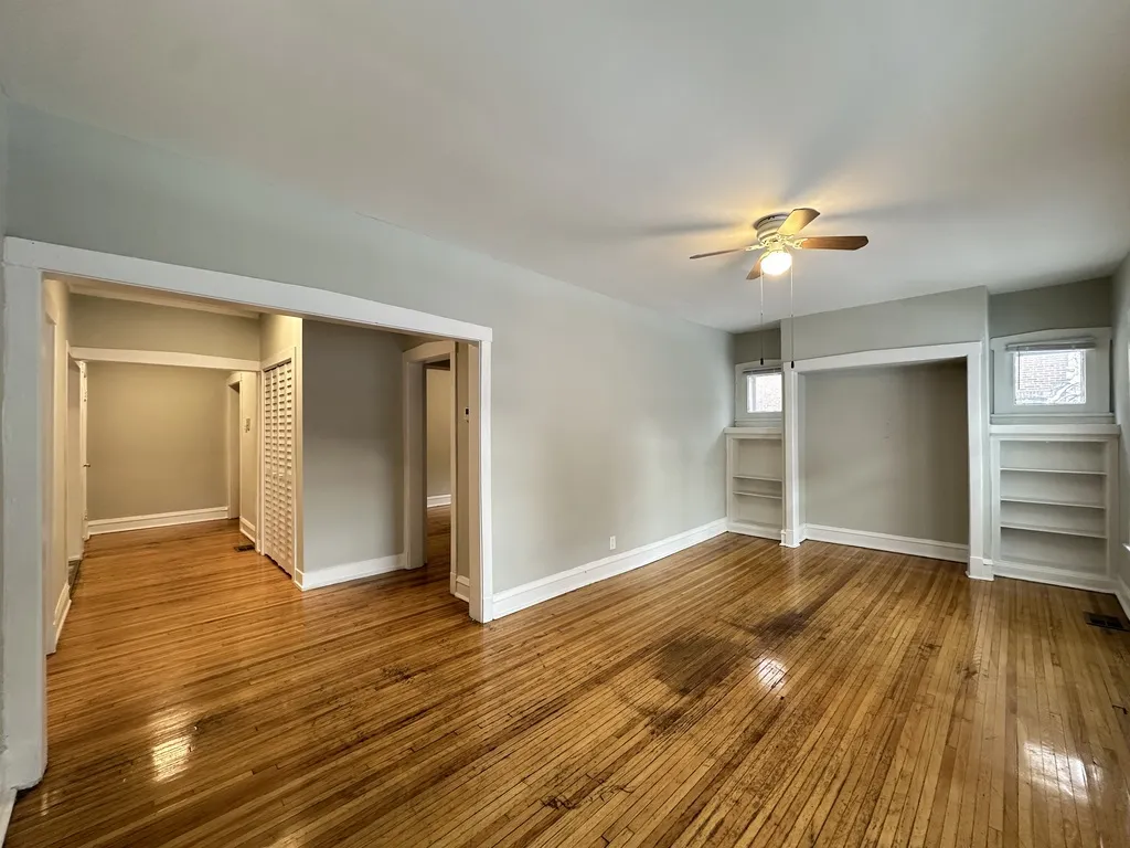 628 W Barry Ave, ,  60657, USA 60657-unit#1S-Chicago-IL