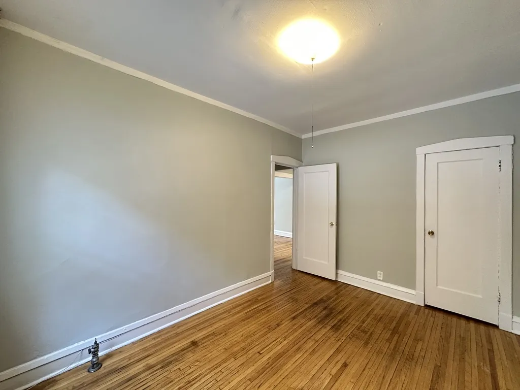 628 W Barry Ave, ,  60657, USA 60657-unit#1S-Chicago-IL