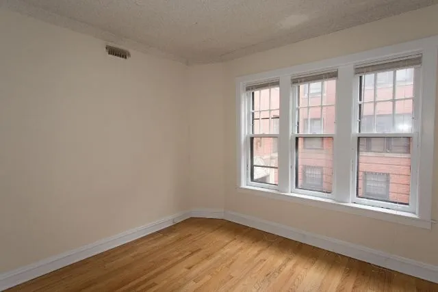 3523 N Racine, ,  60657 60657-unit#3W-Chicago-IL