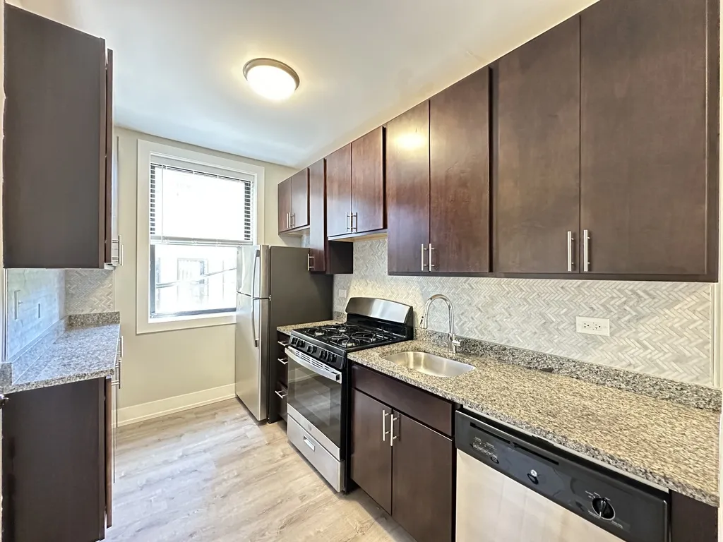 713 W Brompton Ave, ,  60657, USA 60657-unit#58-Chicago-IL