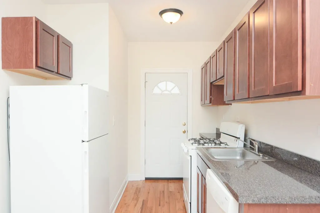 626 W Cornelia Ave, , 60657, USA 60657-unit#3S-Chicago-IL