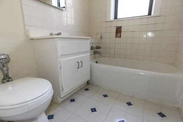 628 W Cornelia, , 60657 60657-unit#2W-Chicago-IL