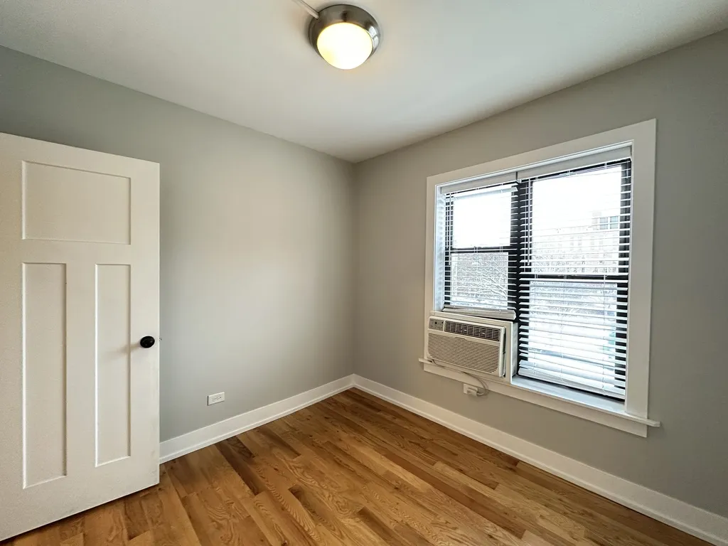 2912 N Mildred Ave, ,  60657, USA 60657-unit#2CC-Chicago-IL
