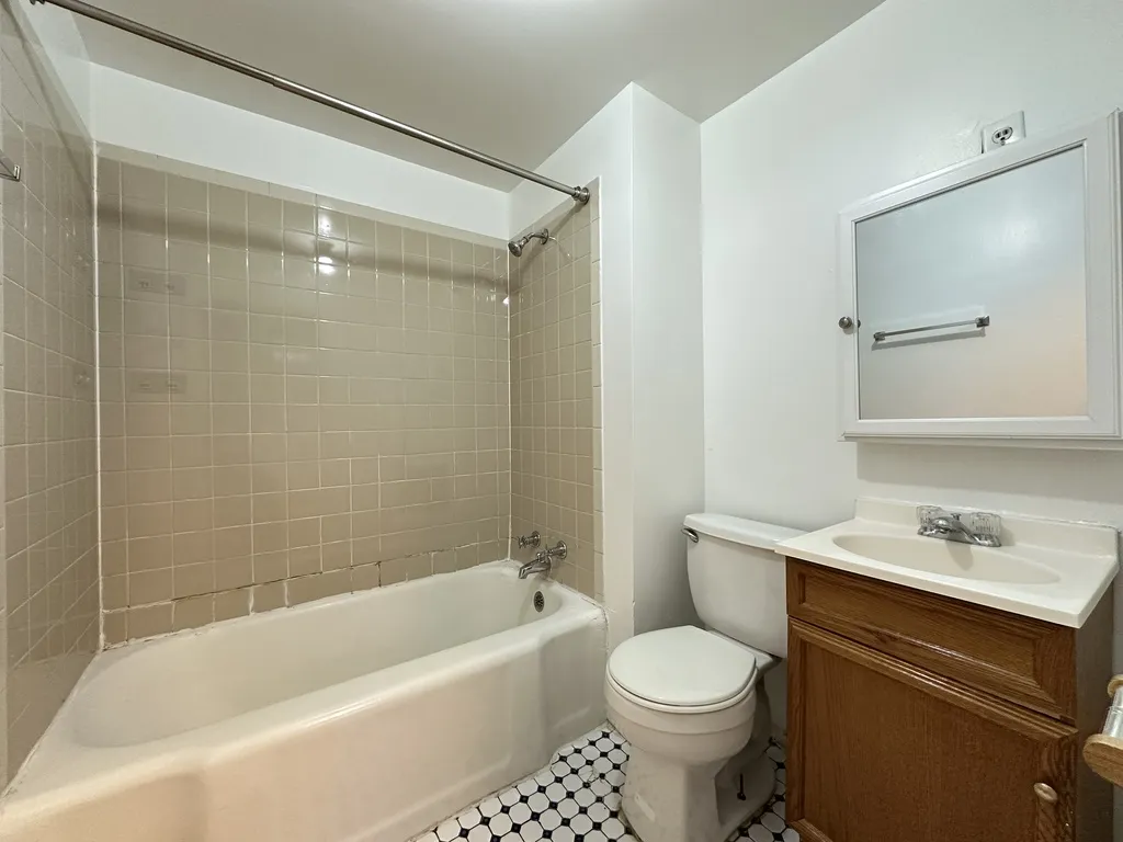 4631 N Paulina St, ,  60640, USA 60640-unit#109-Chicago-IL