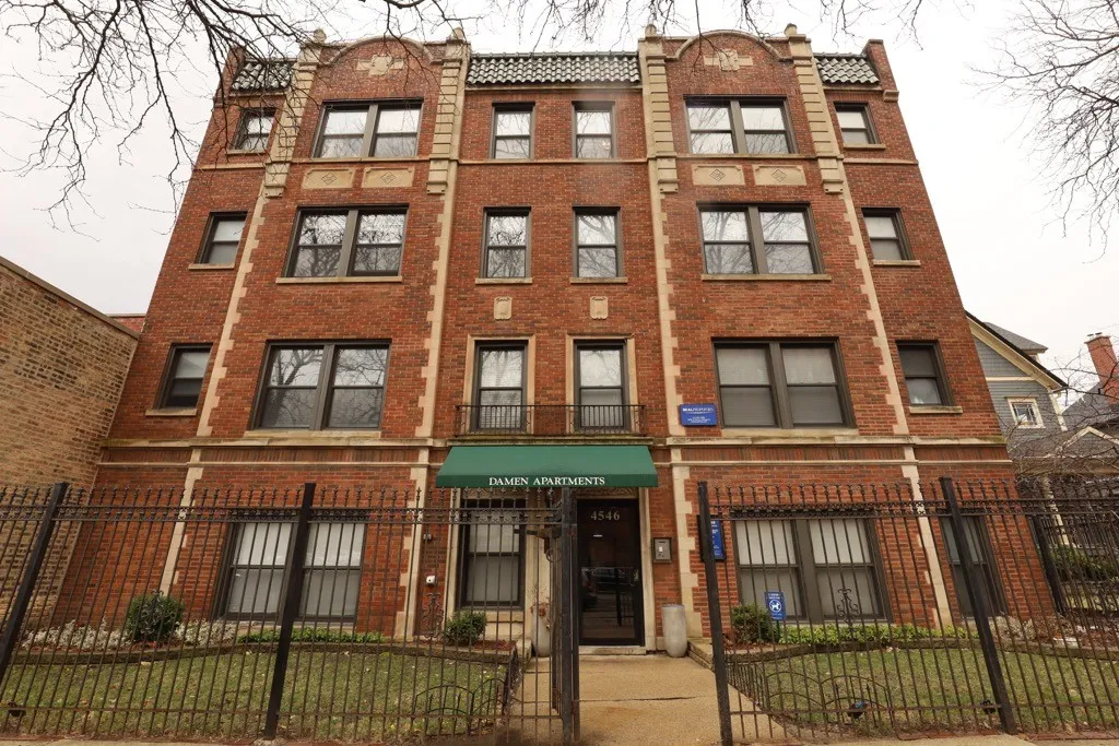 4546 N Damen Ave, , 60625, USA 60625-unit#215-Chicago-IL